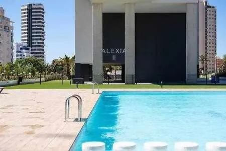 Appartement De 3 Piscina Y Parking *