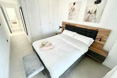 De 3 Piscina Y Parking Appartement