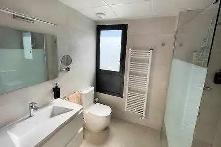 Appartement De 3 Piscina Y Parking *