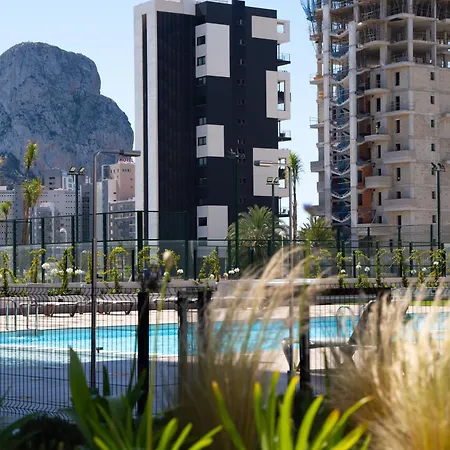 De 3 Piscina Y Parking Apartment