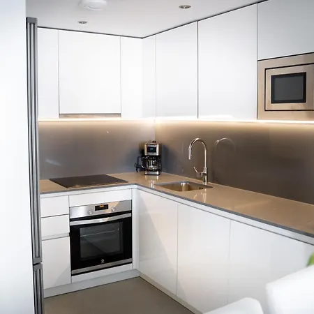 De 3 Piscina Y Parking Apartment *