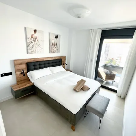 De 3 Piscina Y Parking Apartment *