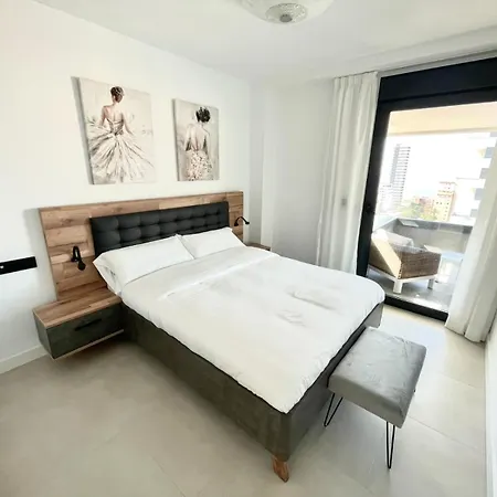 Apartment De 3 Piscina Y Parking